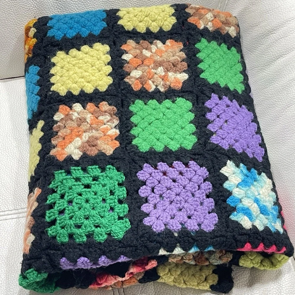Vintage Retro Handmade Granny Square Crochet Wool Afghan Throw Blanket 70
